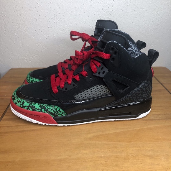 New Jordan Spazike BG black/varsity red‎ size 6Y - Picture 3 of 8